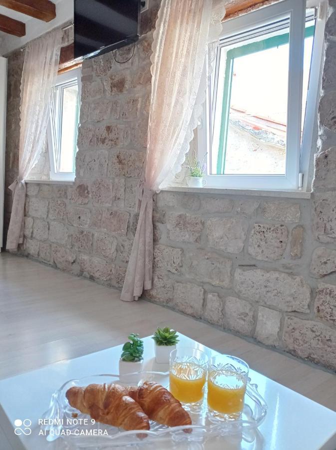 Studio Makala Apartment Trogir Bagian luar foto